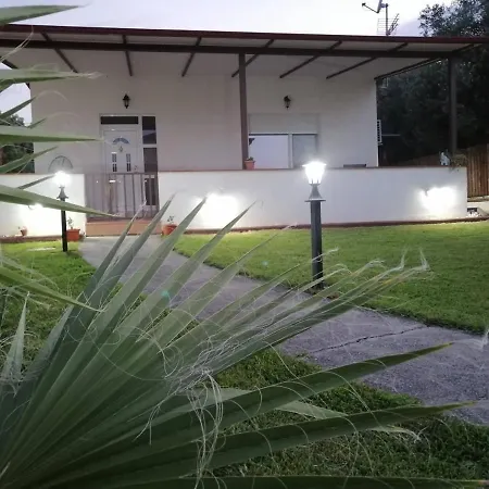 Eleni Lejlighedshotel Nea Agathoupoli