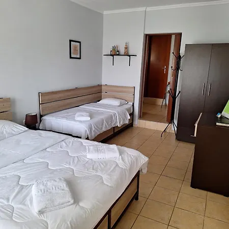 Aparthotel Eleni