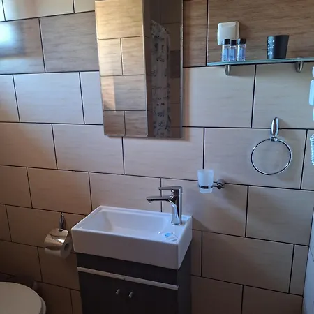 Eleni Lejlighedshotel