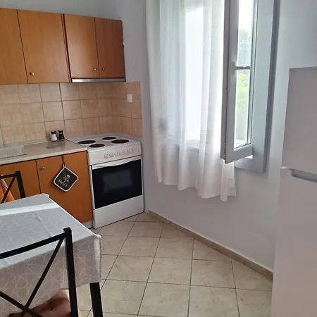 Lejlighedshotel Eleni Nea Agathoupoli