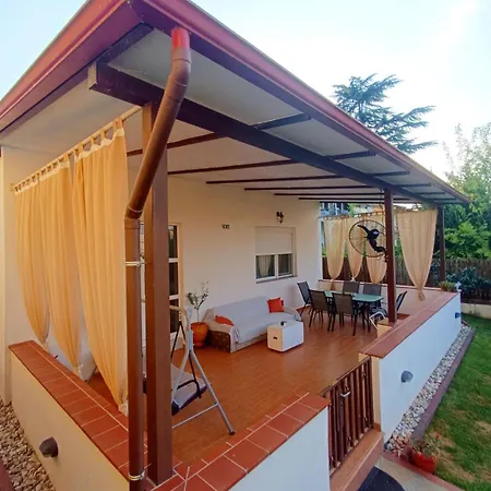 Eleni Hotel de apartamente