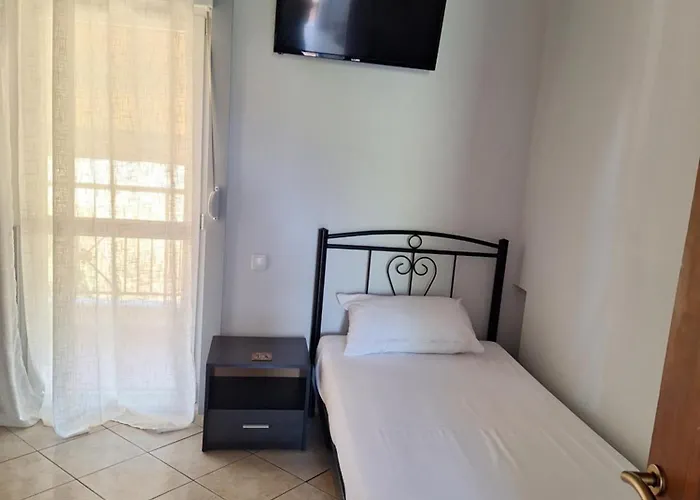 Eleni 公寓式酒店 Nea Agathoupoli