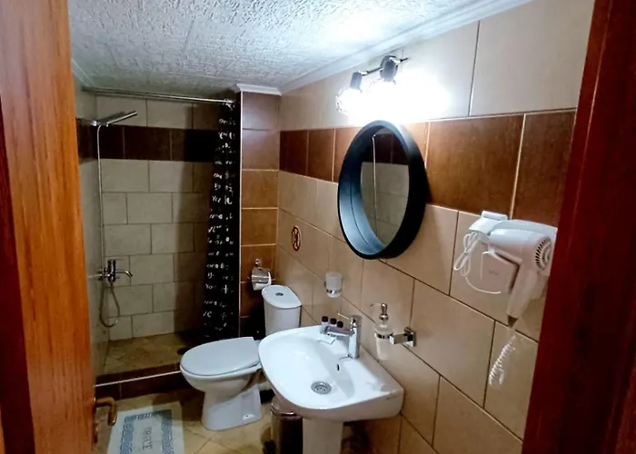 Eleni 公寓式酒店 3*