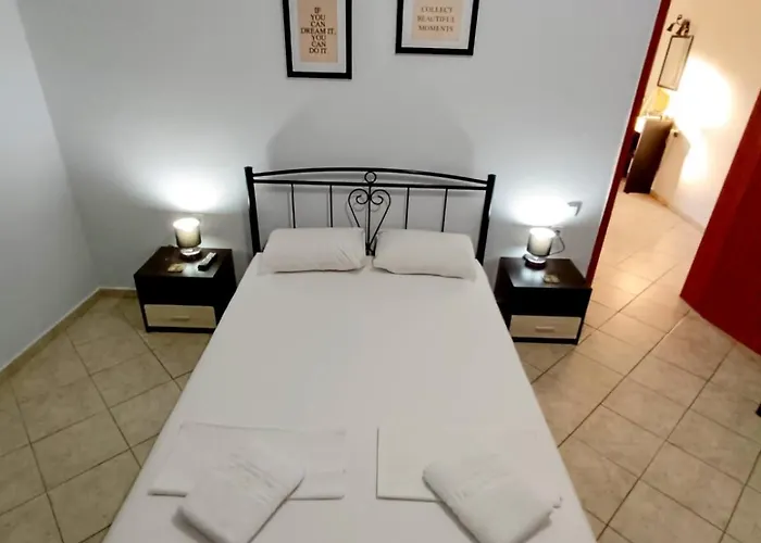 Eleni 公寓式酒店 Nea Agathoupoli