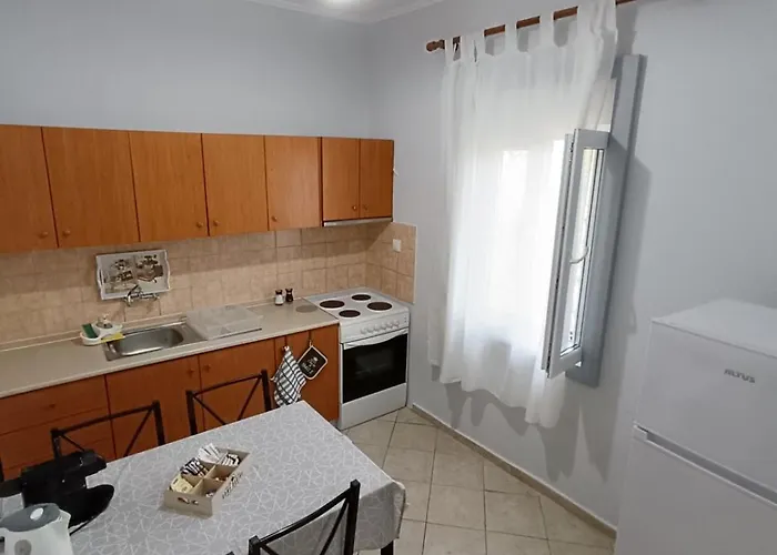 Eleni Nea Agathoupoli